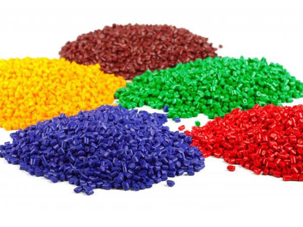 PLASTİK HAMMADDE İMALATI